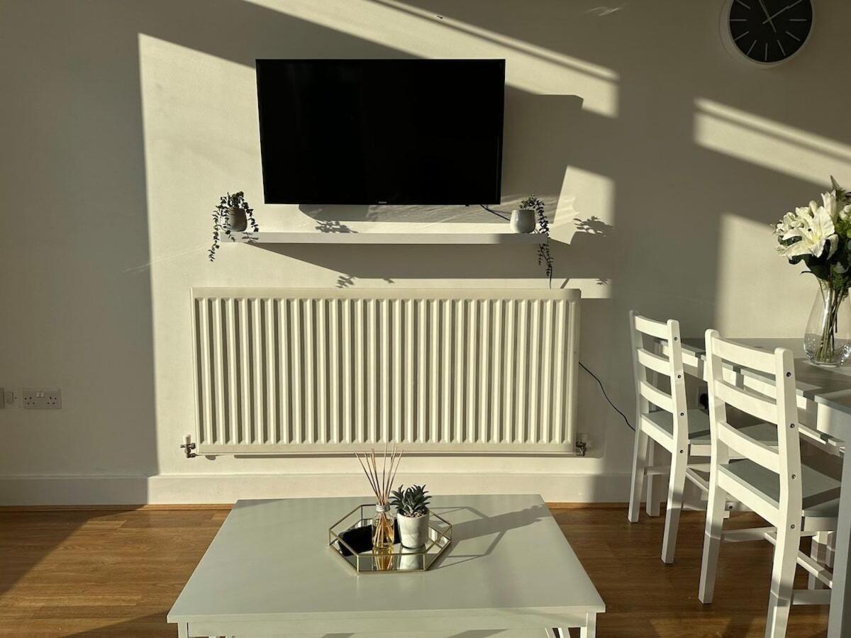 Luxury 1 Bedroom Apartment - City Centre - Balcony - Near O2 Academy Бірмінгем Екстер'єр фото